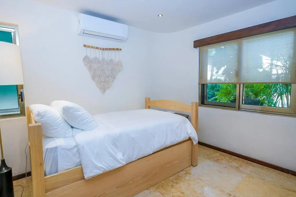 Villa Toh, Riviera Maya Playa del Carmen 0*,  México